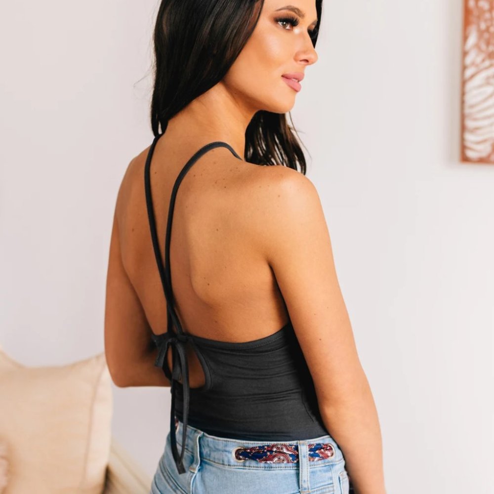 Vestique Boutique Black High Neck Open Back Bodysuit - Picture 4 of 4